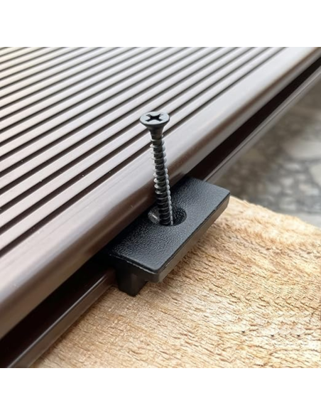 Deck Wpc Black 25 Mm 290cm X 14cm X Caja 5 U + Clips Encastre Greenland